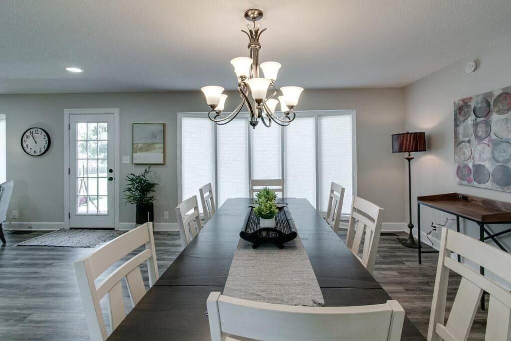 The Residence At Hilltop Acres - Clarksville, Tn Екстер'єр фото