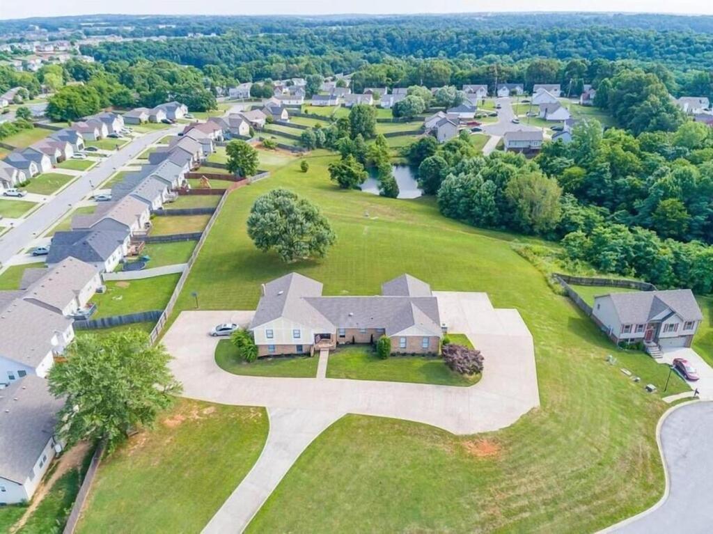 The Residence At Hilltop Acres - Clarksville, Tn Екстер'єр фото