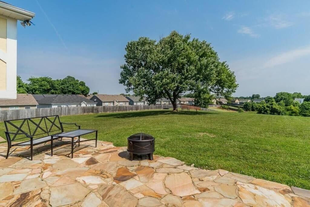 The Residence At Hilltop Acres - Clarksville, Tn Екстер'єр фото